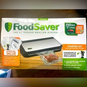 FoodSaver FM2435 Vacuum Sealer - Silver